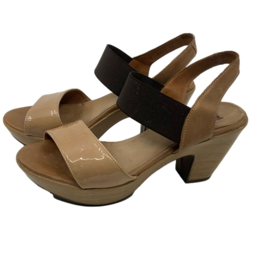 Wonders leather sandals. Size 8